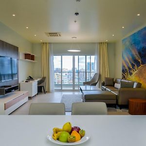 Aura Suites